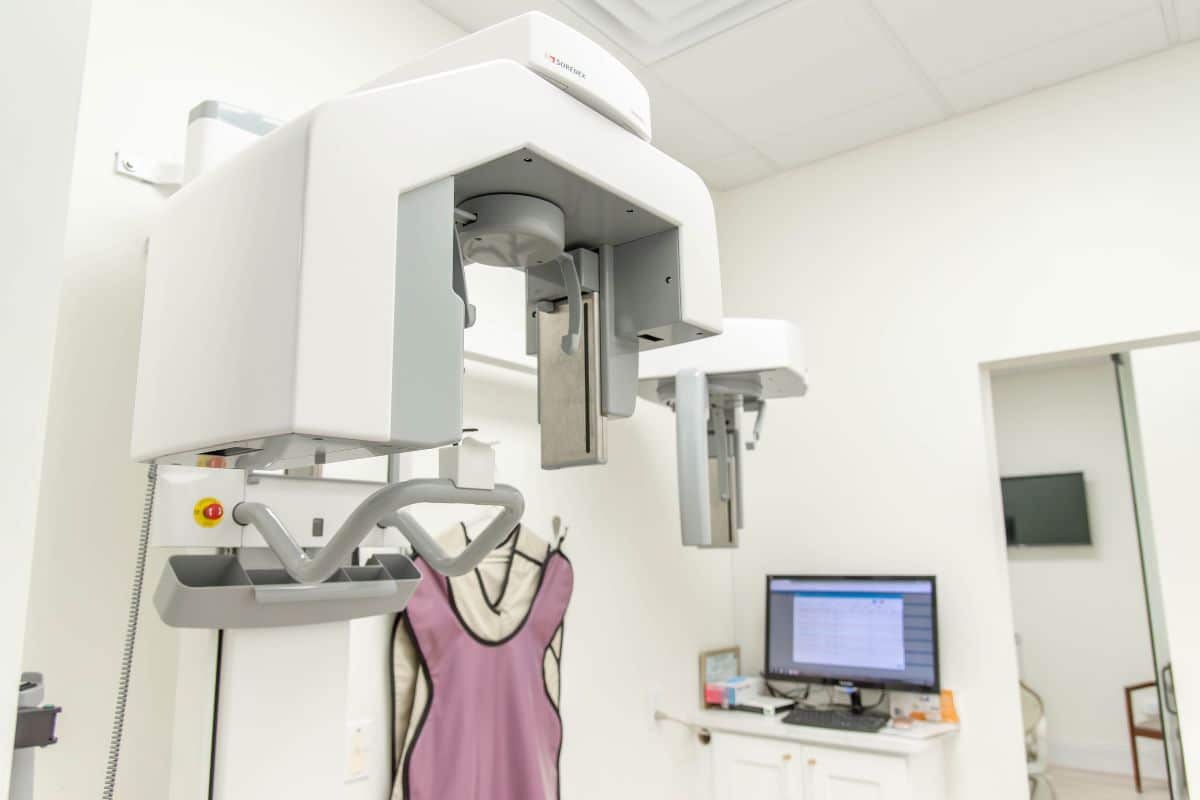 Contact us 13 Hidden smiles melville office xray with vest